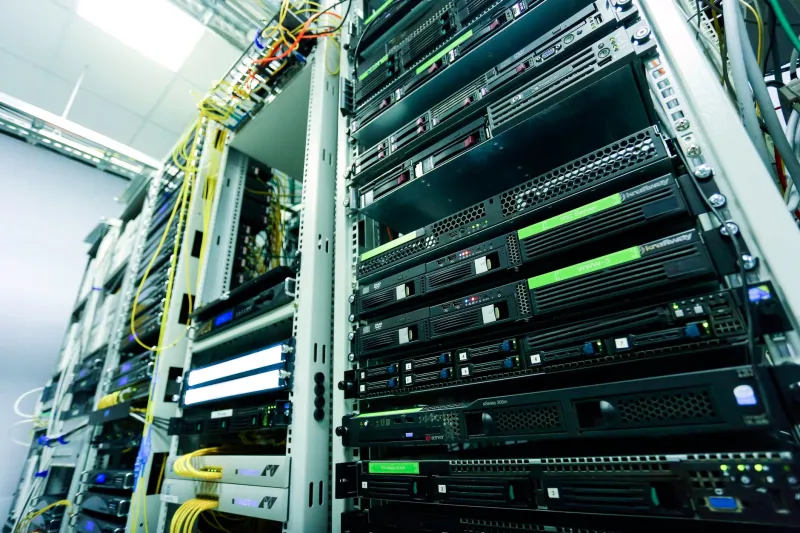 Locked In and Falling Behind: How Aging Database Architecture Is Quietly Undermining Enterprise Competitiveness